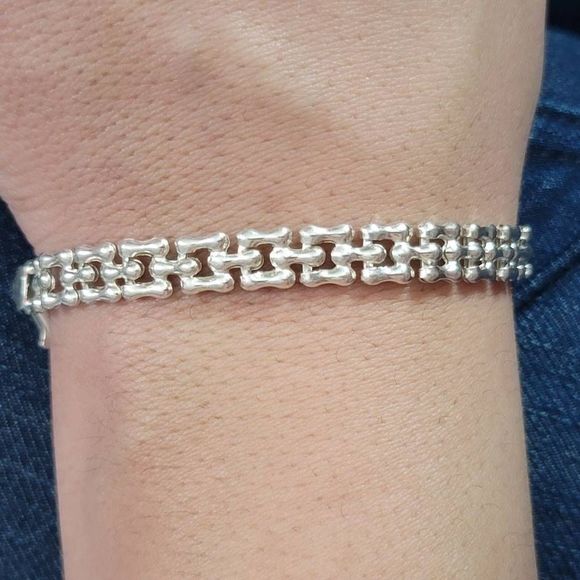 Silver square link bracelet - Picture 1 of 6